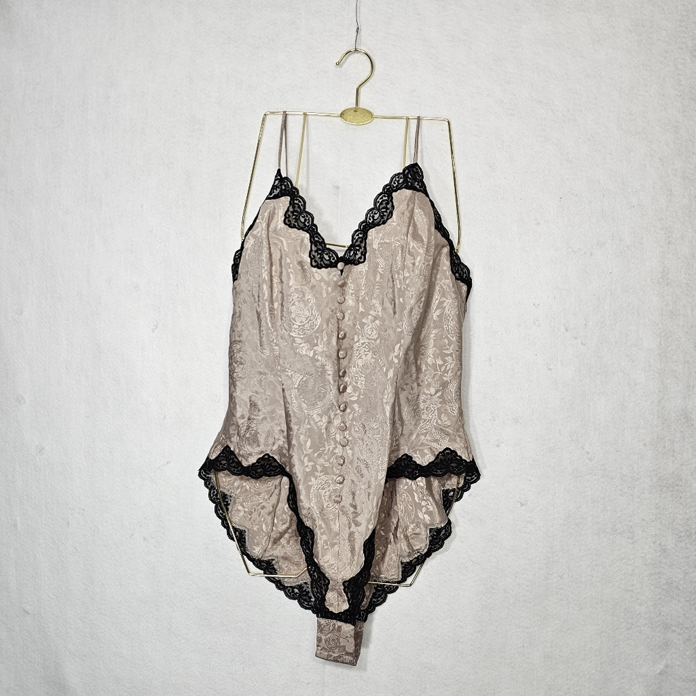 Victoria’s Secret Vintage Gold Label Satin Cream Bodysuit Nightie Large - Picture 1 of 13